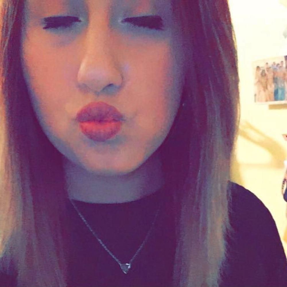 Meet your Posher, Mallory